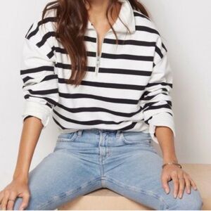 Frame Denim Monochrome Striped Half-Zip Hoodie
